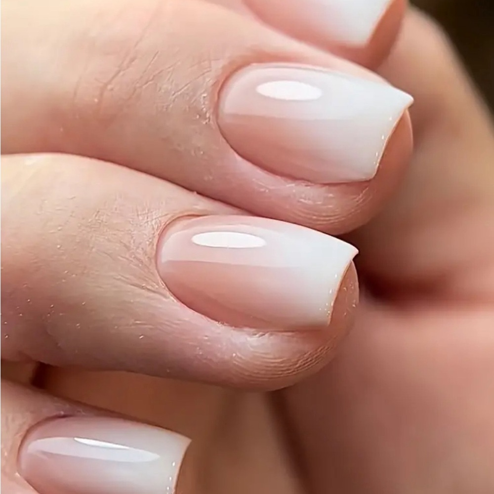 False Nails Short Square French Manicure Press on Nails Full Cover DIY Manicure.